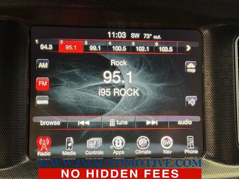 Used 2015 Dodge Charger SXT RWD image 23