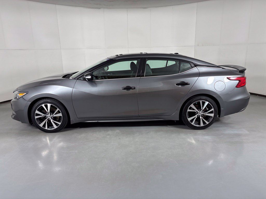 Used 2016 Nissan Maxima Platinum FWD image 5