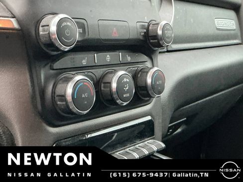 Used 2019 RAM 1500 Big Horn AWD/4WD image 12