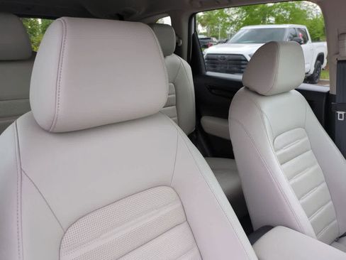 Used 2024 Honda CR-V EX-L image 7