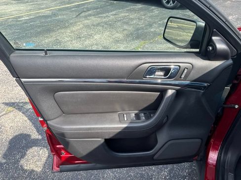 Used 2009 Lincoln MKS FWD image 15