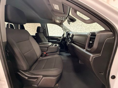 Used 2024 Chevrolet Silverado 2500 LT image 11