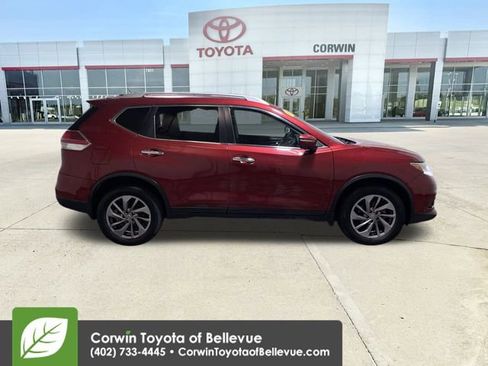 Used 2015 Nissan Rogue SL w/ SL Premium Package image 9
