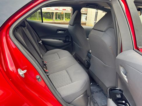 Used 2022 Toyota Corolla SE FWD image 35