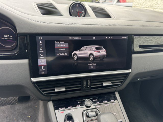 Used 2019 Porsche Cayenne AWD/4WD image 29
