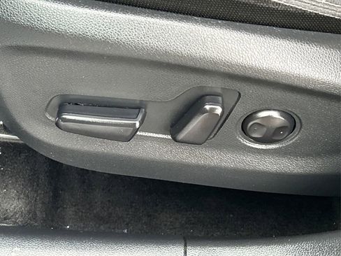 Used 2018 Kia Sportage LX w/ LX Popular Package image 32