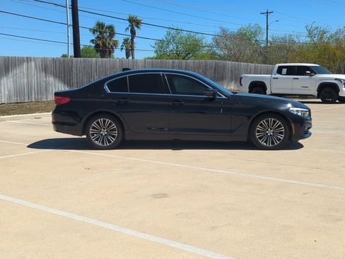 Used 2018 BMW 530i image 4