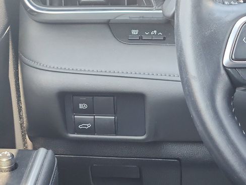 Used 2021 Toyota Highlander XSE AWD/4WD image 13