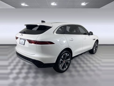 New 2023 Jaguar F-PACE S image 7