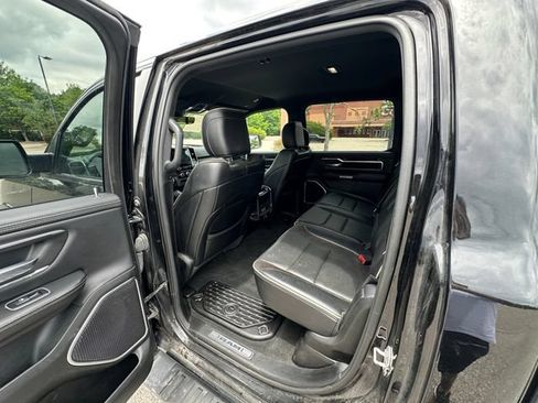 Used 2021 RAM 1500 Laramie w/ Sport Appearance Package AWD/4WD image 18