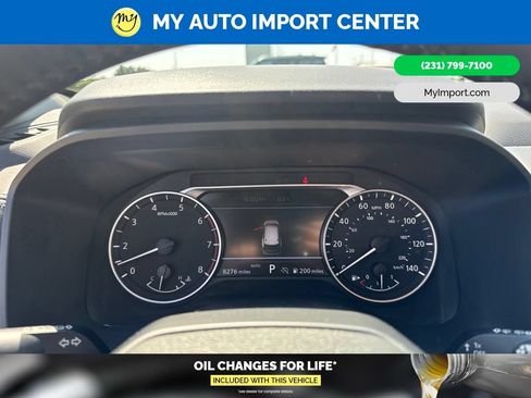 Used 2025 Nissan Rogue SV w/ SV Premium Package AWD/4WD image 18