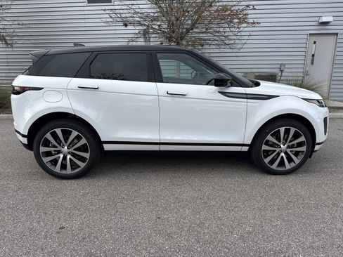 New 2026 Land Rover Range Rover Evoque S image 5