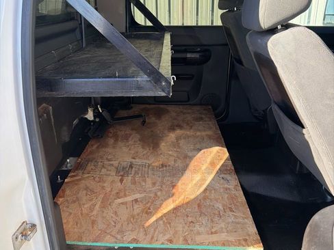 Used 2008 GMC Sierra 3500 SLE image 39