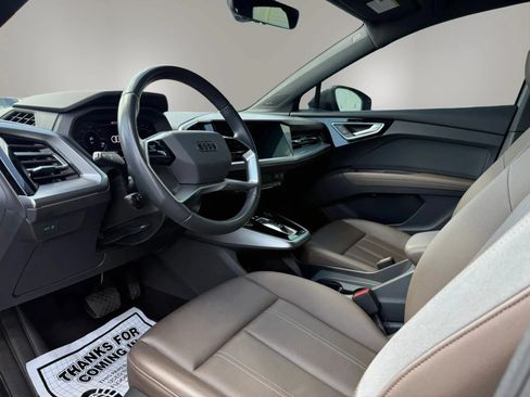 Used 2023 Audi Q4 e-tron Premium Plus w/ Premium Plus RWD image 8