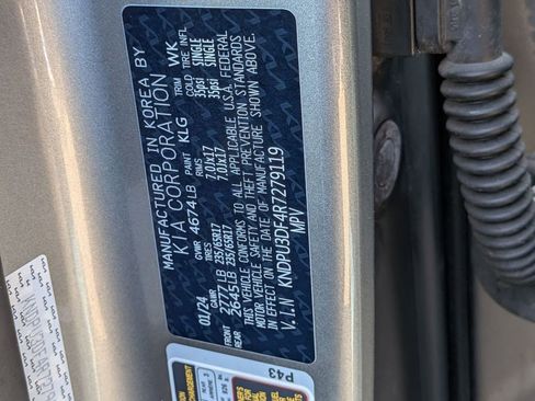 Used 2024 Kia Sportage LX image 29