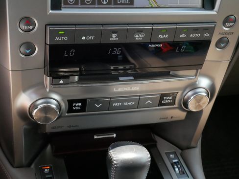 Used 2018 Lexus GX 460 Premium w/ Premium Package AWD/4WD image 23