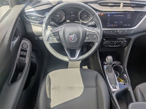 Used 2022 Buick Encore GX Select w/ Sport Touring Package image 19