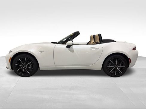 New 2025 MAZDA MX-5 Miata Grand Touring image 10