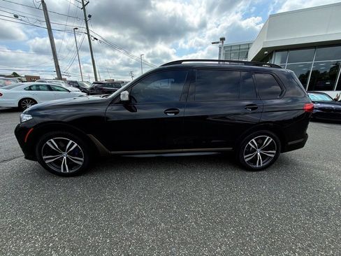 Used 2022 BMW X7 M50i w/ Cold Weather Package AWD/4WD image 11