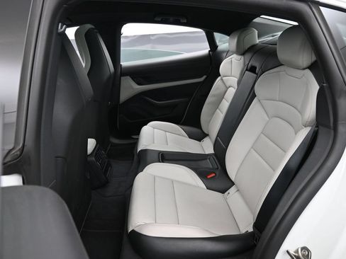 Certified 2020 Porsche Taycan 4S AWD/4WD image 23