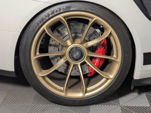 Certified 2019 Porsche 911 GT3 RS image 13