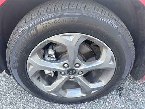 Used 2024 Ford Escape ST-Line image 24