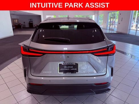 Used 2024 Lexus NX 250 FWD image 6