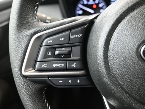 Used 2025 Subaru Outback Premium image 26