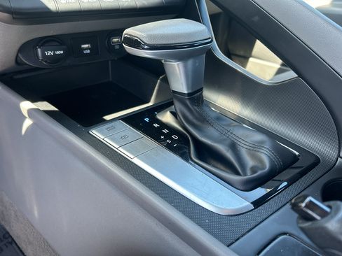 Used 2021 Hyundai Elantra SEL FWD image 19