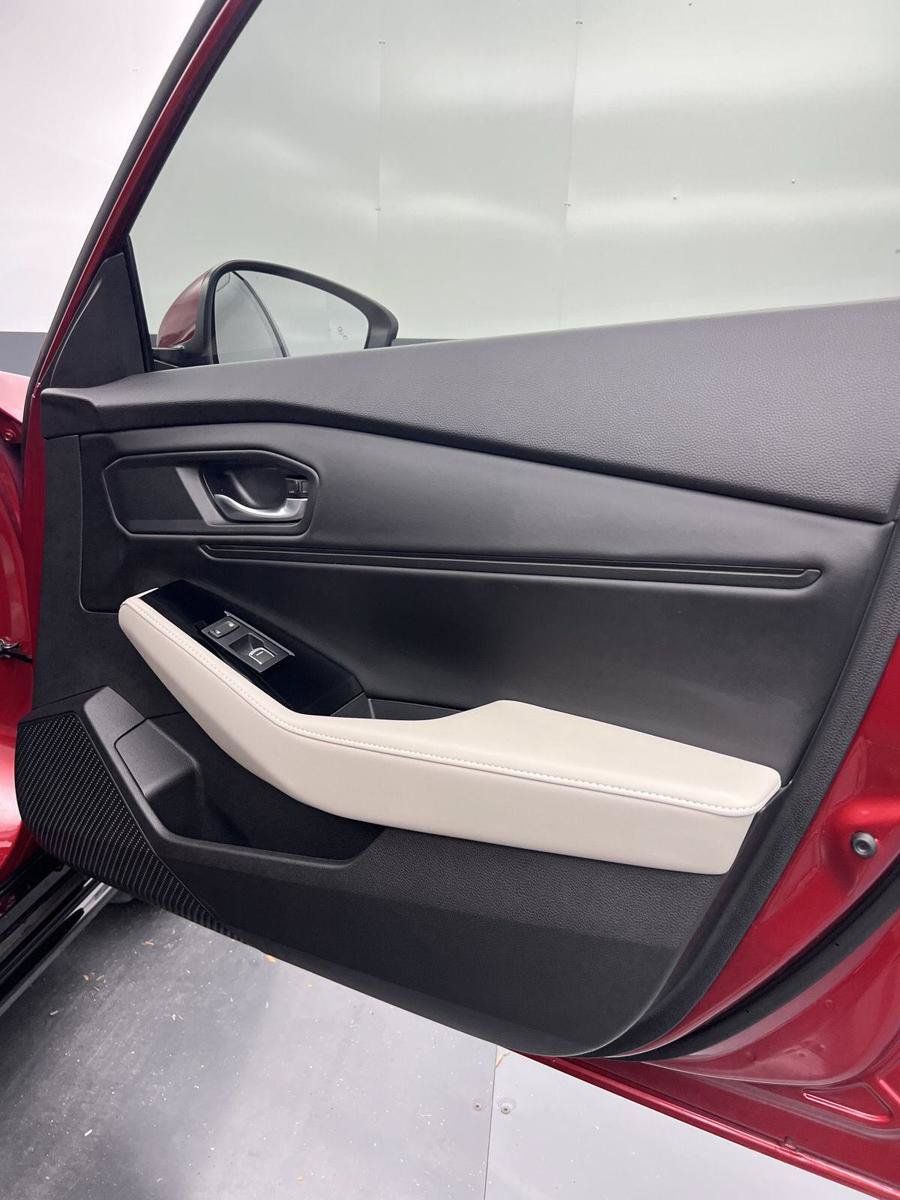 Used 2024 Honda Accord Touring image 25