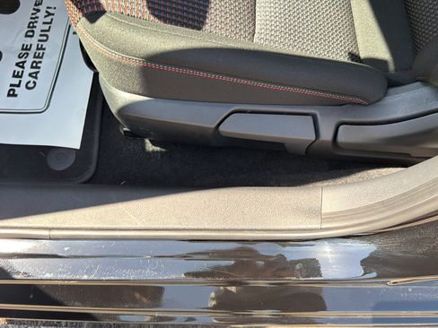 Used 2026 Nissan Sentra SR w/ Floor Mat Package FWD image 20