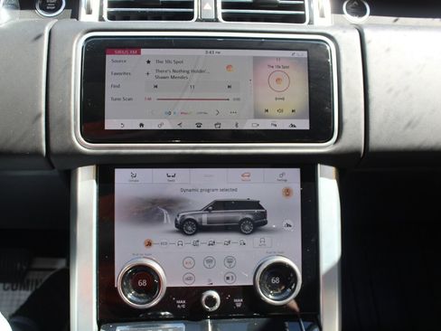 Used 2019 Land Rover Range Rover Supercharged image 7