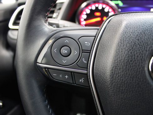 Used 2018 Toyota Camry XSE w/ Protection Package (Q2) image 35