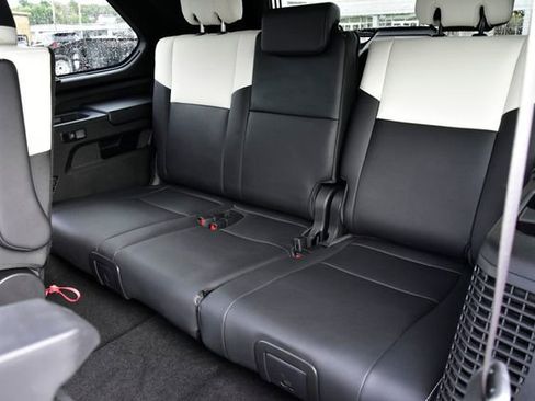 Used 2024 Toyota Sequoia Capstone image 21