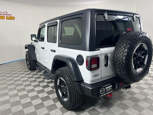 Used 2021 Jeep Wrangler Unlimited Rubicon AWD/4WD image 3