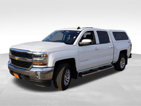 Used 2017 Chevrolet Silverado 1500 LT w/ All Star Edition AWD/4WD image 11