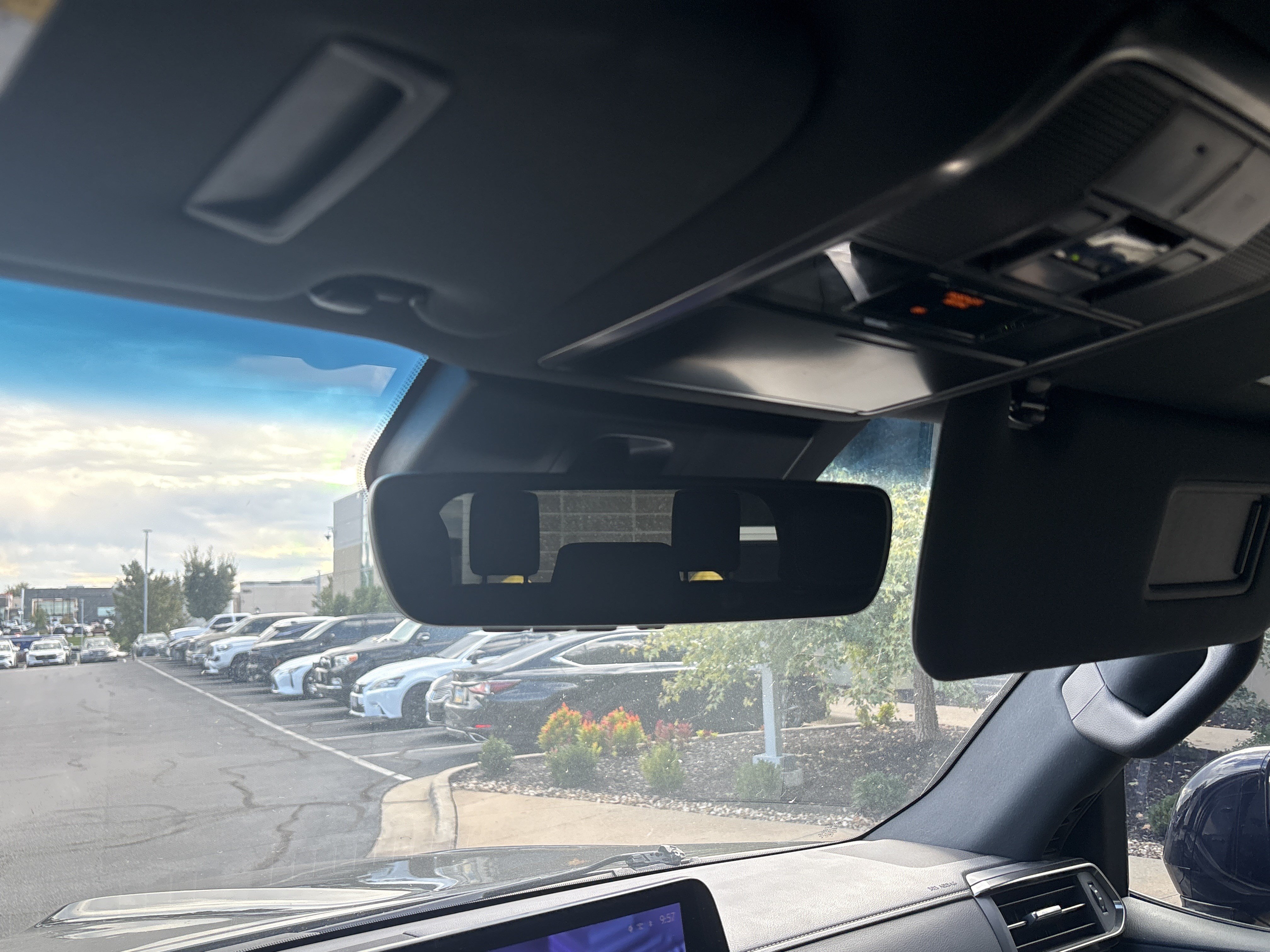 Used 2024 Lexus LX 600 4WD w/ Appearance Package image 27