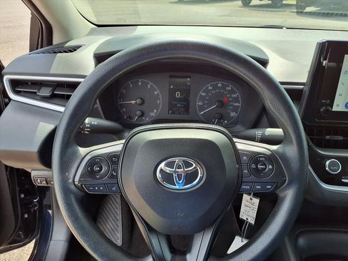 Used 2023 Toyota Corolla LE image 20