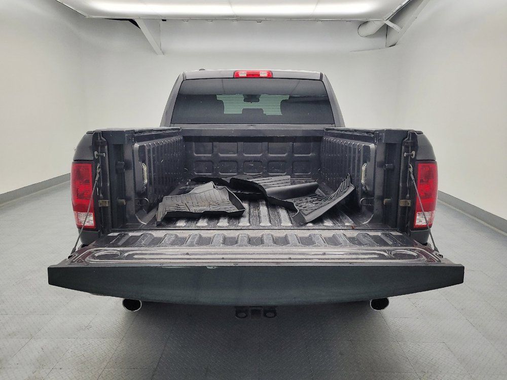 Used 2017 RAM 1500 Express RWD image 29
