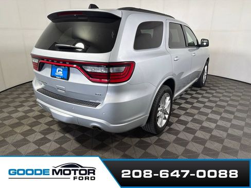 Used 2024 Dodge Durango GT AWD/4WD image 7