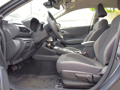 Used 2025 Subaru Impreza 2.0i image 10