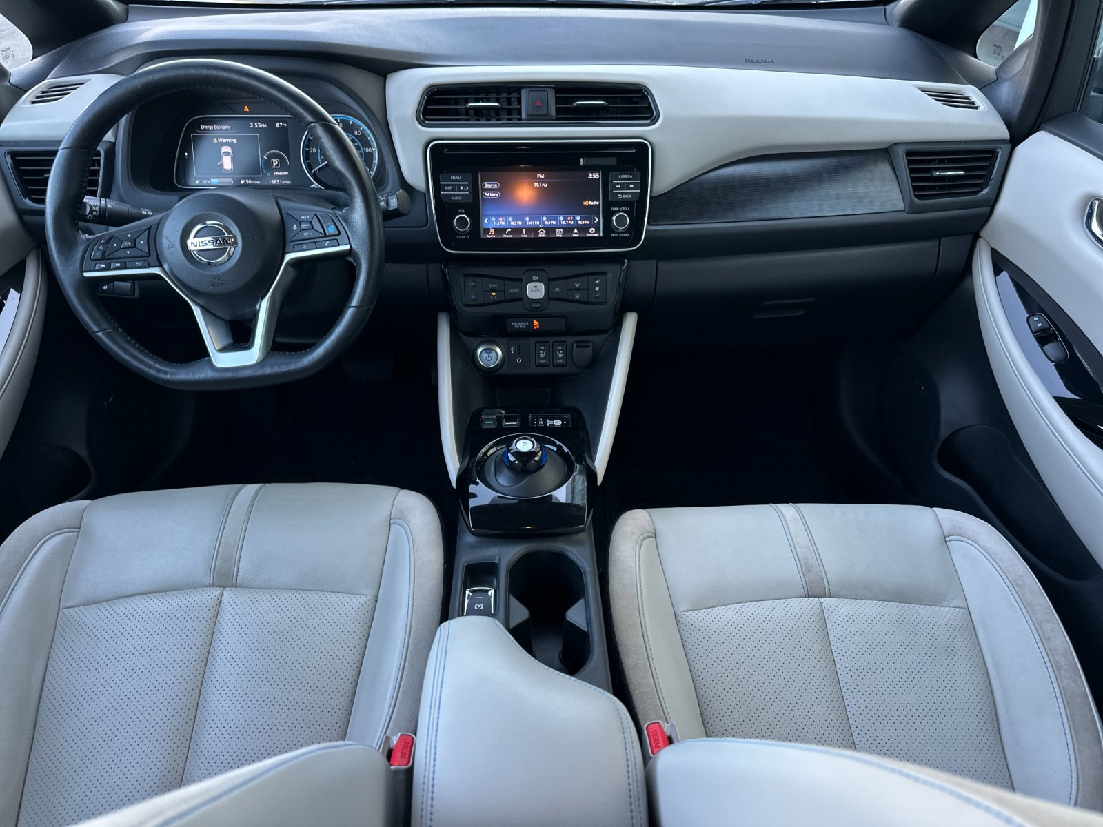 Used 2018 Nissan Leaf SL w/ SL Technology Package FWD image 12
