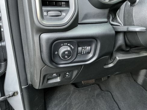Used 2019 RAM 1500 Sport w/ Level 2 Equipment Group image 26