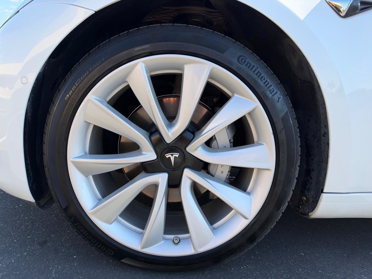 Used 2020 Tesla Model 3 Standard Range Plus RWD image 9