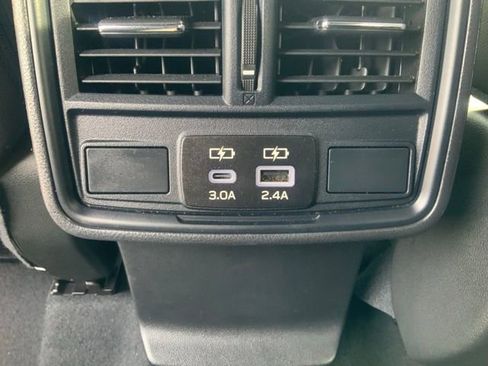 Certified 2025 Subaru Forester Premium image 19