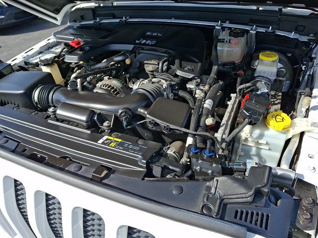 Certified 2020 Jeep Wrangler Unlimited Sport AWD/4WD image 32
