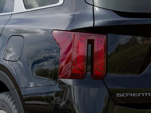 New 2026 Kia Sorento EX AWD/4WD image 11