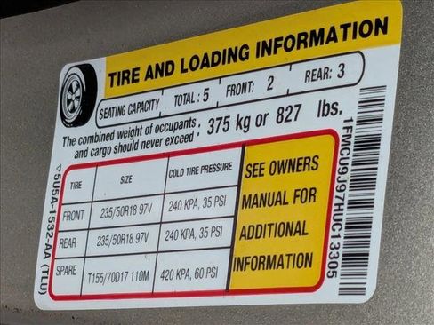 Used 2017 Ford Escape Titanium image 14