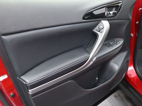 Used 2024 Mitsubishi Eclipse Cross SE AWD/4WD image 16