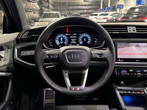 New 2025 Audi Q3 2.0T Premium Plus image 14